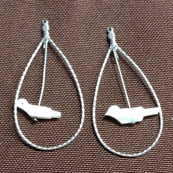 Native American Sterling Fetish Mother Of Pearl Birds Liquid Silver Hoop Earings - Picture 1 of 3